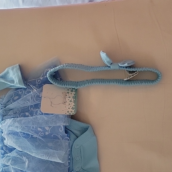 NWT  Disney Baby Cinderella onsie wit tutu. - Picture 3 of 6